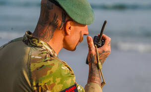 לוחם קומנדו במארינס המלכותי הבריטי (צילום: Hugh Hastings/Getty Images)