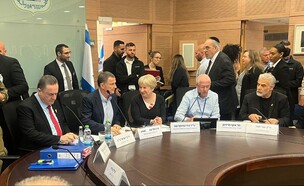 הדיון בעניין חוק הפטור מגיוס