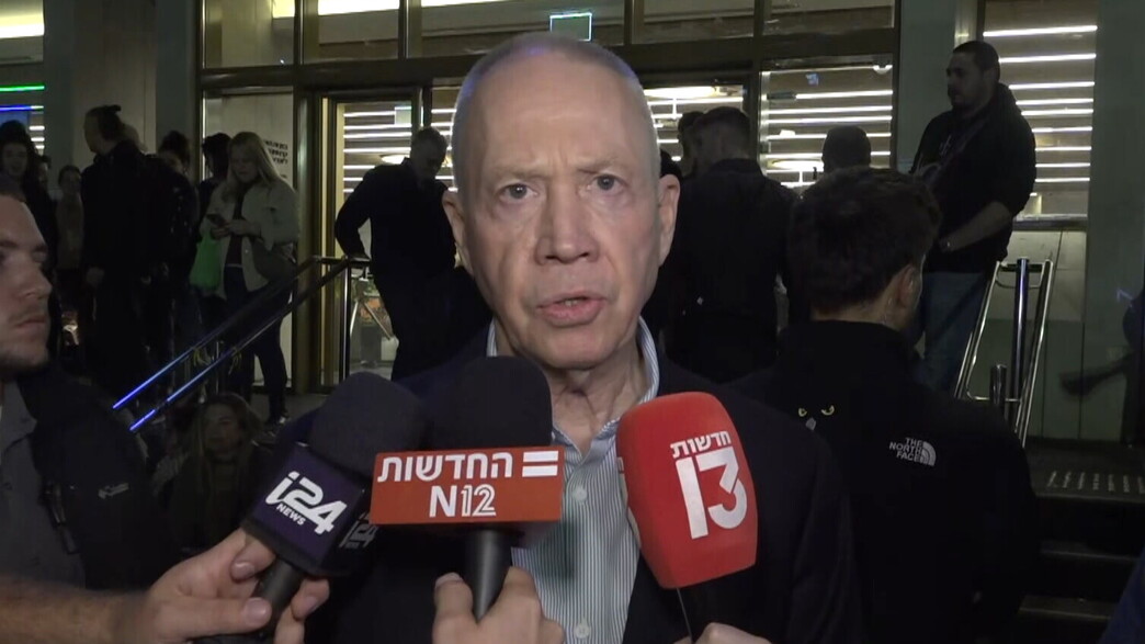 יואב גלנט בכיכר החטופים