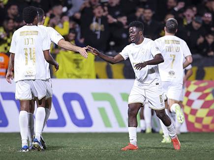 אבל הצליחה לעלות (צילום: מאור אלקסלסי)