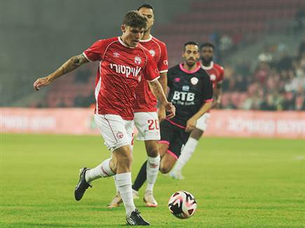 סטויאנוב הצטיין גם הוא (קובי אליהו)