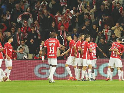 בערב קבוצתי משובח (קובי אליהו)