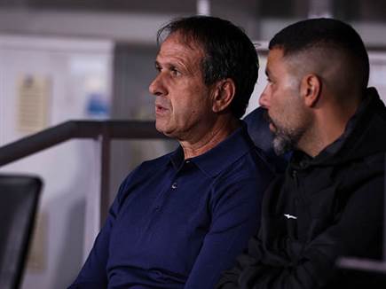 רוני לוי נקלע למשבר (צילום: מאור אלקסלסי)