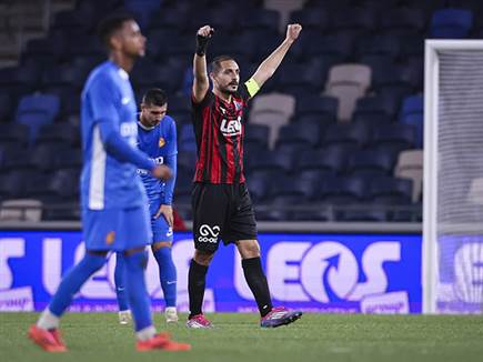 האדומים חוזרים לחייך, הדרומיים שקועים (מאור אלקסלסי)