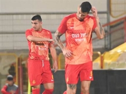 (ברני ארדוב) (צילום: ספורט 5)