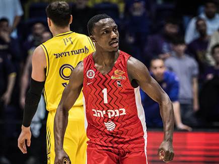 האדומים יכולים להיות מרוצים (עודד קרני) (צילום: ספורט 5)