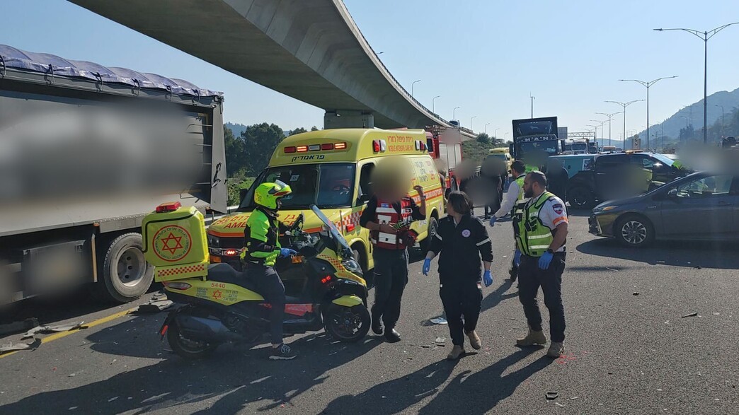 תאונת דרכים בכביש 6