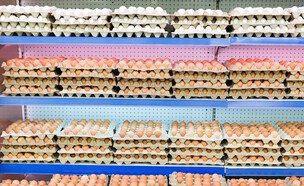 ביצים בסופר אילוסטרציה (צילום: 123rf)