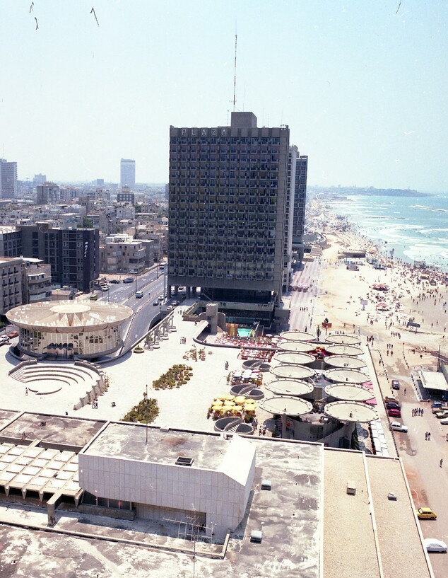 כיכר אתרים, טיילת, חוף, בריכת גורדון, ומרינה 1983  (צילום: יוסף ליאור)