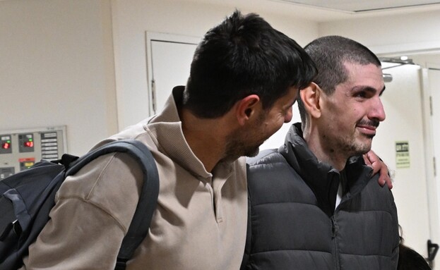 אור לוי במפגש ראשון עם בני משפחתו