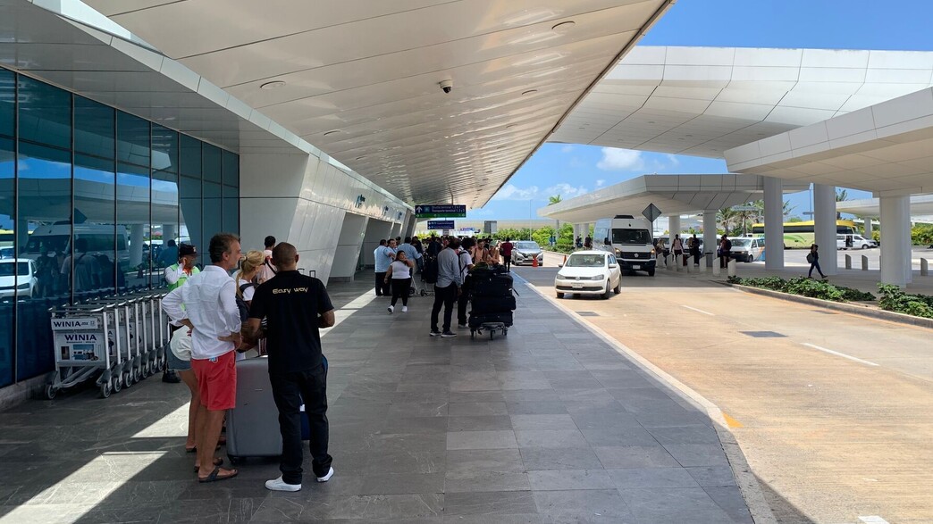 נמל תעופה קנקון מקסיקו