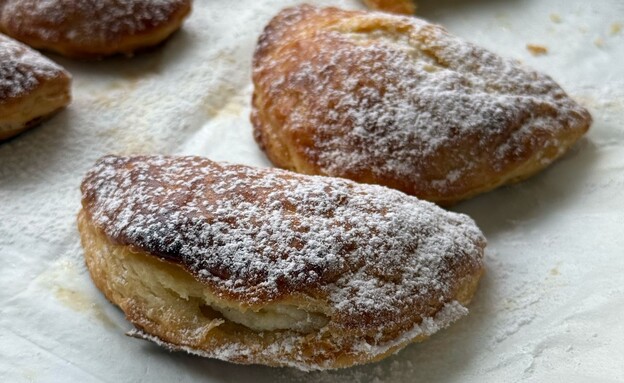 בורקיטס מתוקים של קרן אגם