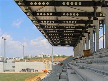 מבט מתוך היציע המערבי (GAB אדריכלים)