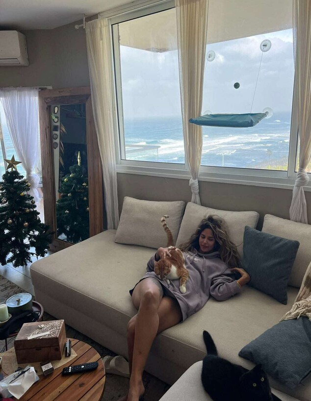 גל ומודי בסלון של מודי גל ומודי בסלון של מודי