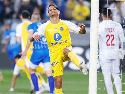 שנראתה כמי שתפספס עוד הזדמנות (צילום: אלן שיבר)