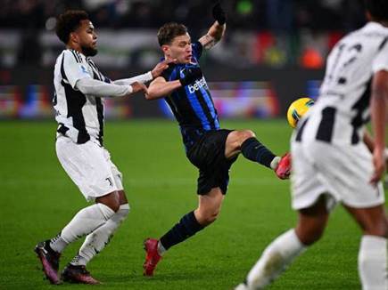 השערים לא הגיעו בצרורות, אך הקצב היה מסחרר (GETTY)