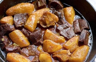 עיקרית מנצחת. צלי עם ארטישוק ירושלמי (צילום: ענת אלישע, mako אוכל)