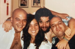 מאיה שמיאל עם בני דודה, יאיר ואיתן הורן (צילום: פרטי)