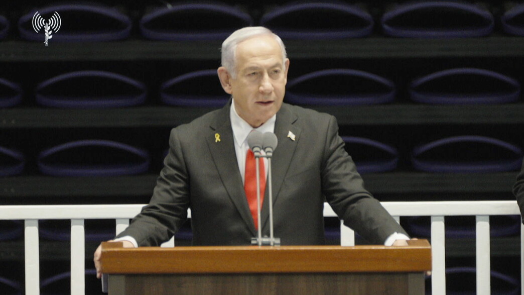 בנימין נתניהו בטקס סיום קורס קצינים בנימין נתניהו בטקס סיום קורס קצינים