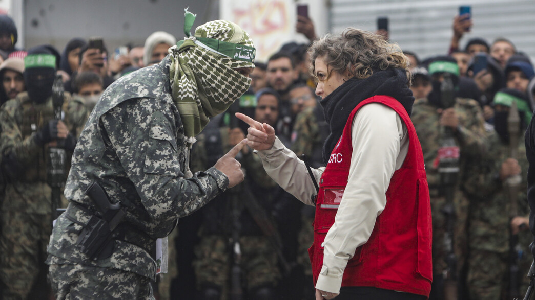 טקס העברת החטופים ברפיח