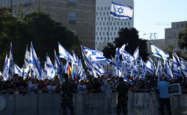 הפגנה מול כנסת ישראל (צילום: Photo by Gili Yaari/NurPhoto via Getty Images)