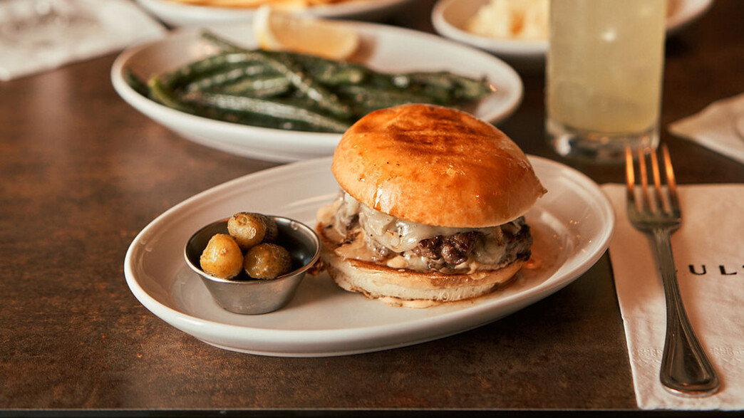 המבורגר שהשאיר אותנו ספיצ'לס