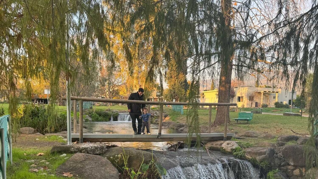 מפל ארץ דפנה מפל ארץ דפנה