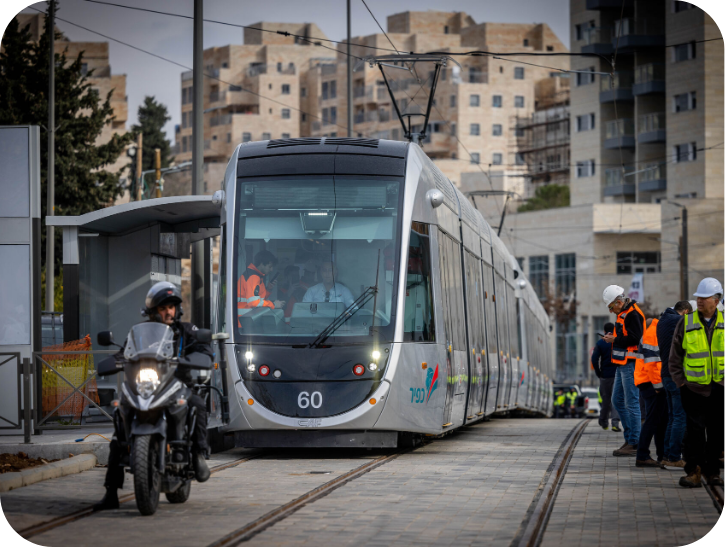 רכבת קלה  (צילום: יונתן זינדל, פלאש 90)