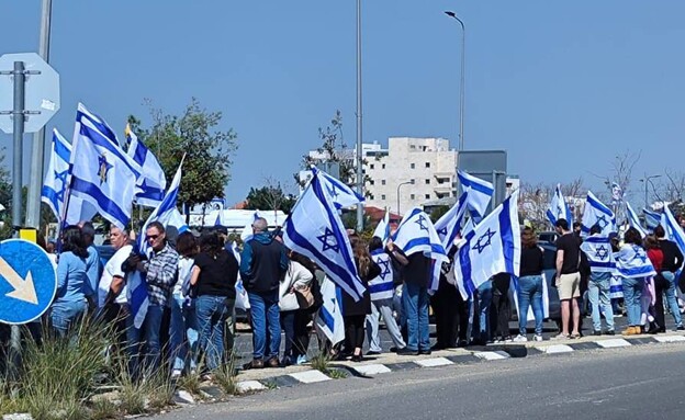 מסע הלוויה של צחי עידן ז