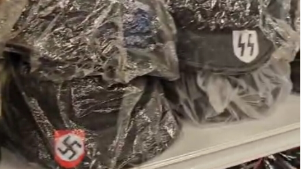 כובע נאצי בתאילנד כובע נאצי בתאילנד