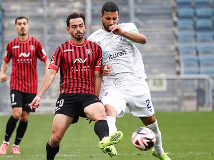 משחק בשליטה אדומה (דני מרון)