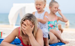 אמא וילדים (צילום: K-FK, shutterstock)