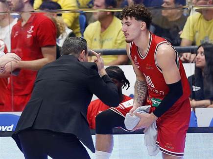 עם איטודיס. ייתן לו דקות משמעותיות בדרבי. (אלן שיבר)