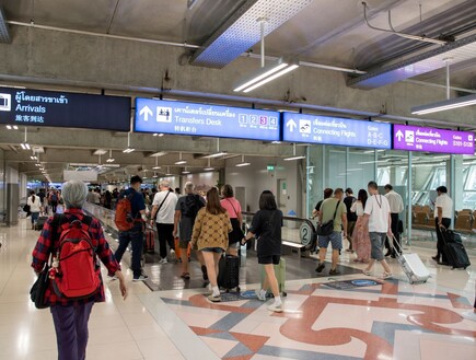 מיישרים קו: בתאילנד יתחילו לפתוח מזוודות של נוסעים - גם ללא הסכמתם