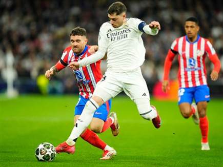 מחצית ראשונה עם ציון 10 (GETTY)