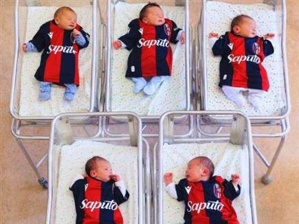 (BOLOGNA FC) (צילום: ספורט 5)