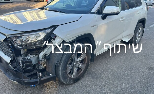 רכב גנוב שפרץ מחסום של בסיס צבאי באזור צריפין (צילום: שימוש לפי סעיף 27א' לחוק זכויות יוצרים)