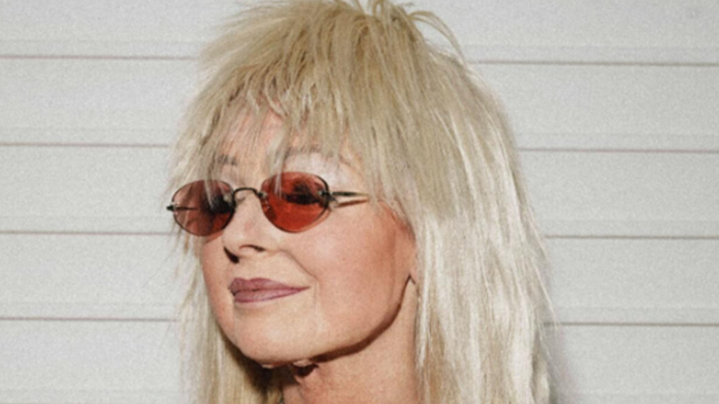 דיאן שוורץ בתחפושת מרים אדלסון דיאן שוורץ בתחפושת מרים אדלסון