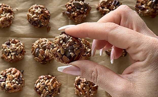 עוגיות פיצוחים פריכות. מתאימות גם לפסח
