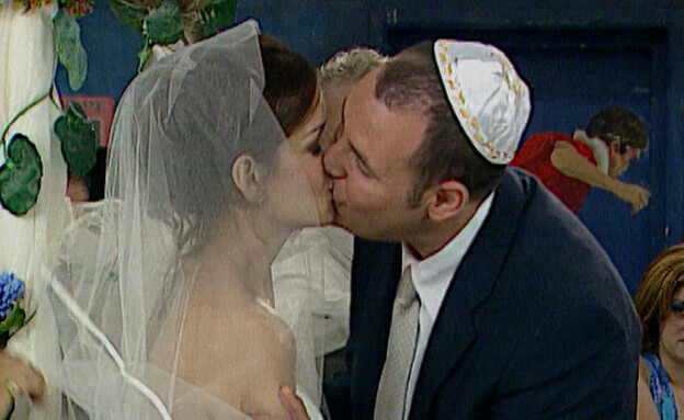 צביקה הדר, גלית גיאת