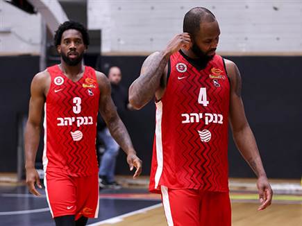 ירושלים מתרחקת מהפסגה עם הפסד חמישי (צילום: מאור אלקסלסי)