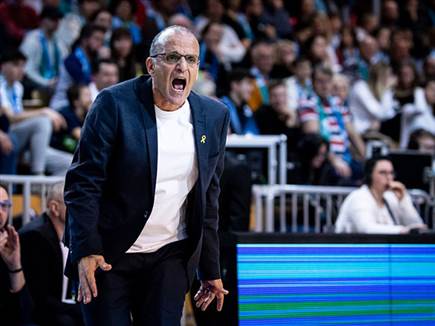 (FIBA) (צילום: ספורט 5)