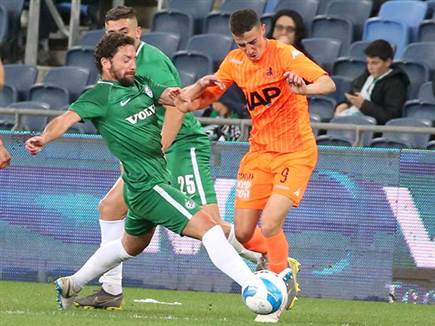 איטורה מול חזיזה. האחרון יגיע לירוק ומשם הדרך לאליפות תהיה סלולה (יוסי שקל)