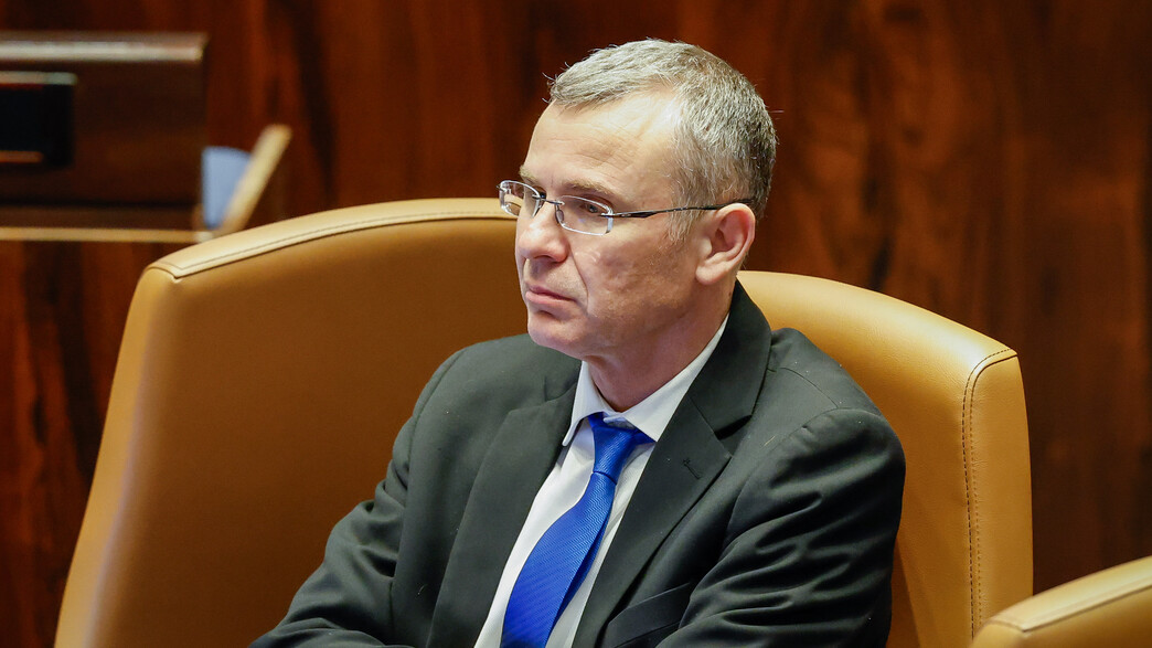 יריב לוין במליאת הכנסת יריב לוין במליאת הכנסת