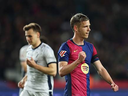 אולמו הכפיל בפנדל (Getty)