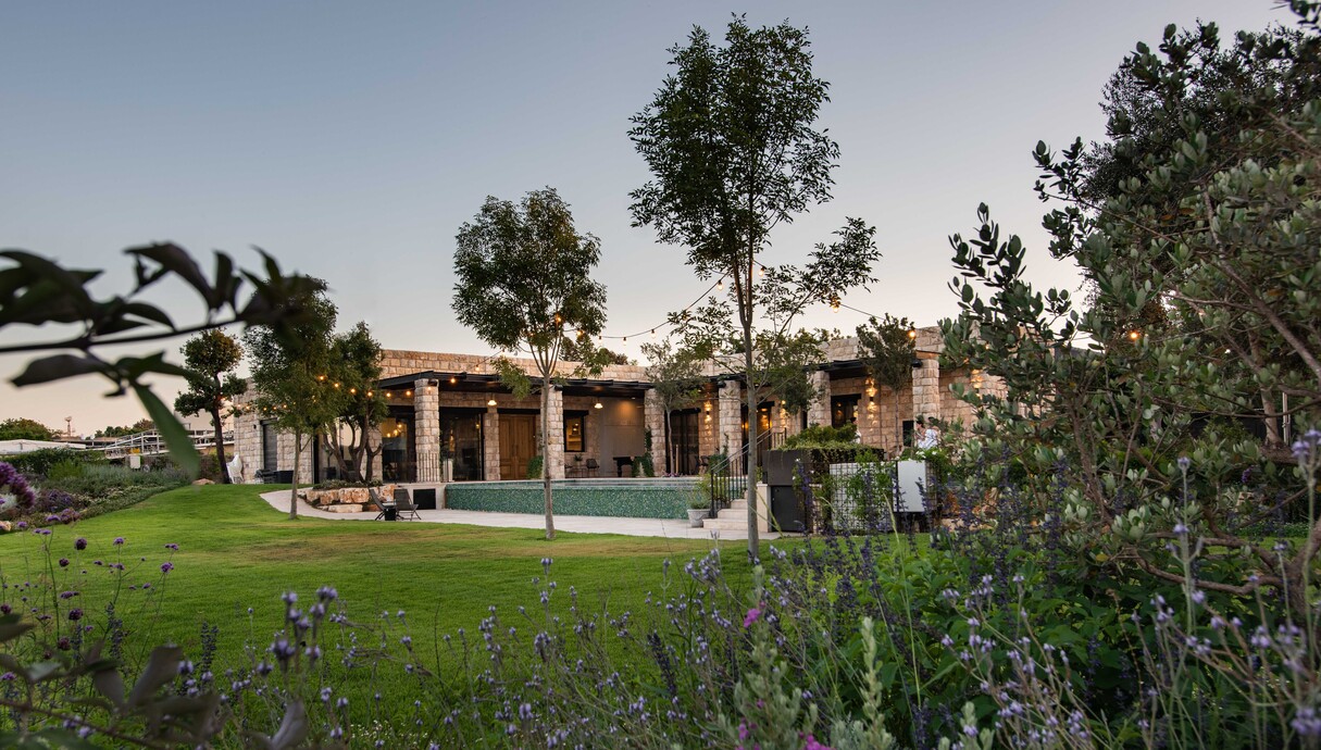 נחלת בכור, אדריכלית גליה בר-און