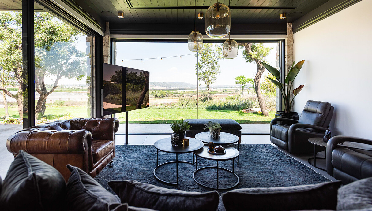 נחלת בכור, אדריכלית גליה בר-און