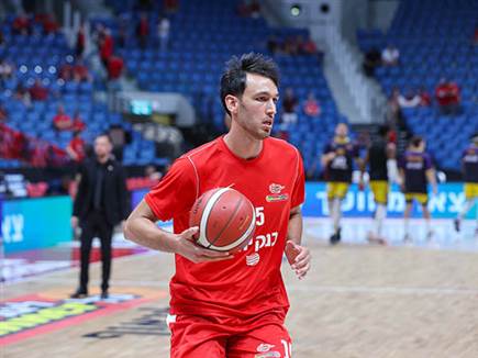 (לירון מולדובן) (צילום: ספורט 5)