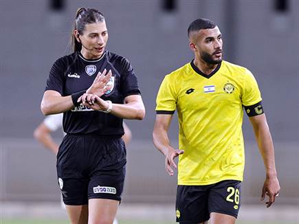 ג`אבר לא אהב את היחס של הקהל (אלן שיבר)