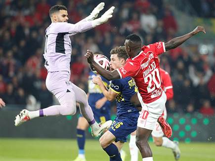 sportFive1533924 sportFive1533924